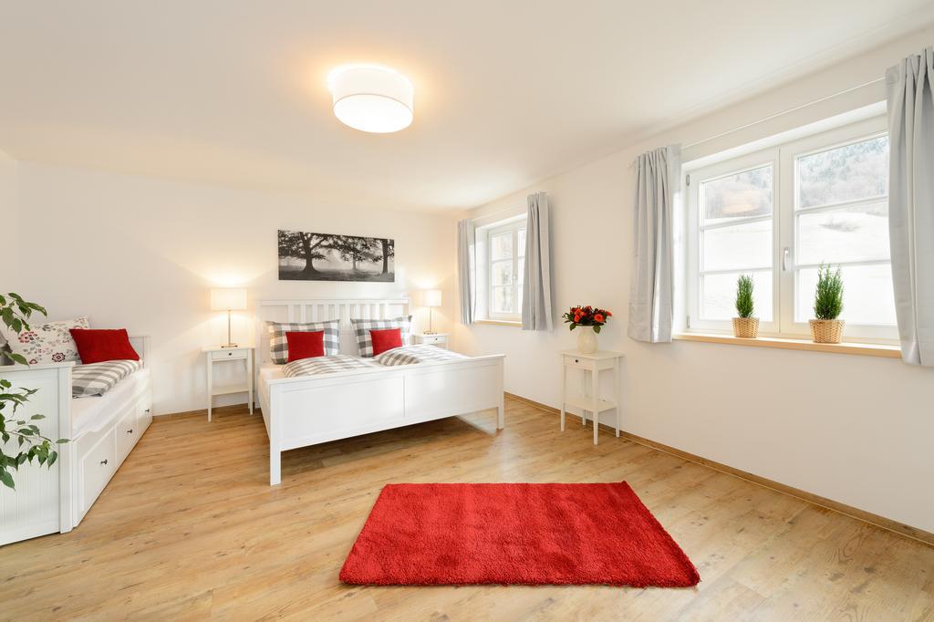 "Viktoria Apartments" - Annehmlichkeiten Von 4-Sterne Familien-Und Wellnesshotel Viktoria Koennen Mitgenutzt Werden Oberstdorf Quarto foto
